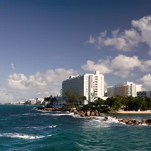 The Condado Plaza Semesteranläggning (resort)