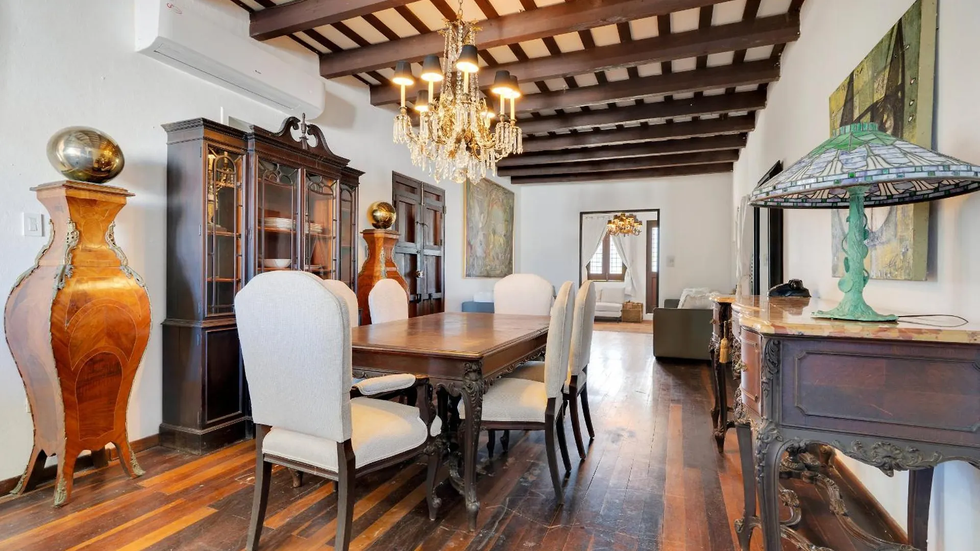 Spacious Apartment In The Heart Of סן חואן 0*,